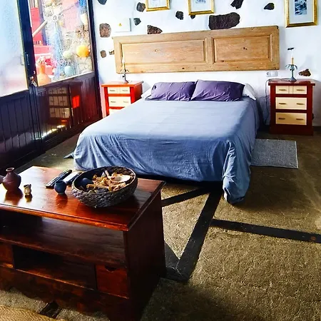 Lucia - Hervideros * Mácher